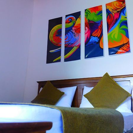 Mount Mirror Resort Κάντι Εξωτερικό φωτογραφία